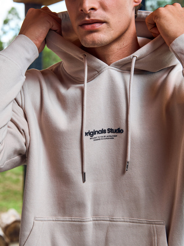 Product POLERÓN VESTEBRO CON CAPUCHA - Moonbeam - Image 4