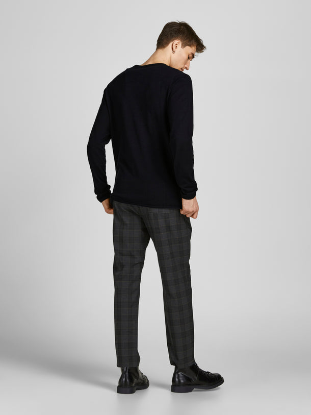 Product SWEATER HILL - Black - Image 8