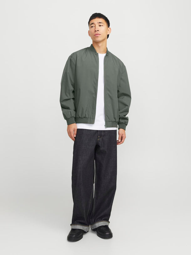 Product CHAQUETA BOMBER CHARGE - Agave Green - Image 6
