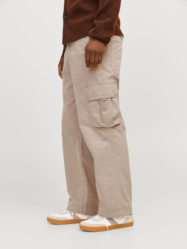 Product PANTALÓN CARGO ATLAS - Plaza Taupe - Image 4