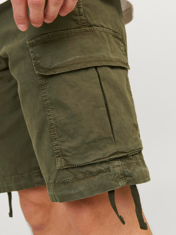 Product SHORT CARGO TUCKER - Olive Night Detail:SOLID - Image 3