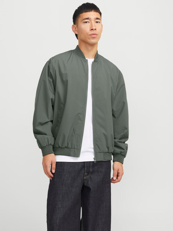 Product CHAQUETA BOMBER CHARGE - Agave Green - Image 5