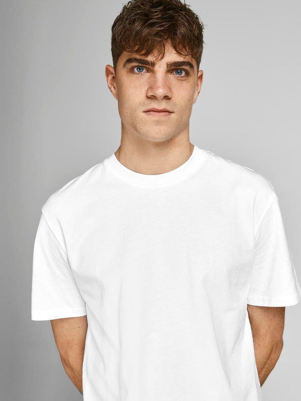 Product POLERA RELAXED - White Fit:RELAXED - Image 1