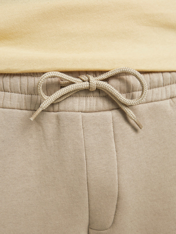 Product PANTALÓN GORDON JOGGER TEJIDO DE ALGODÓN - Crockery - Image 6