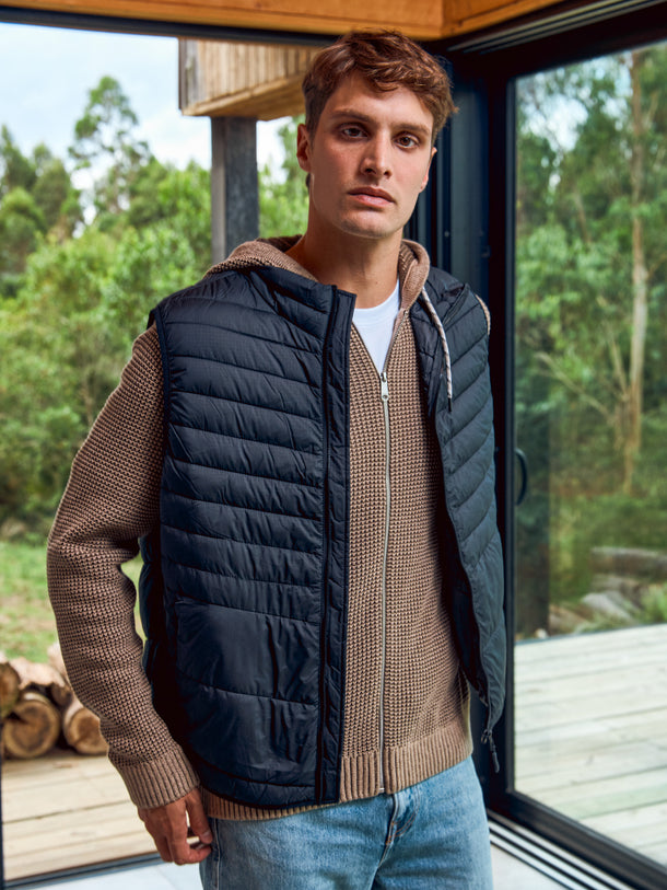 Product CHALECO PUFFER STATE - Black - Image 16