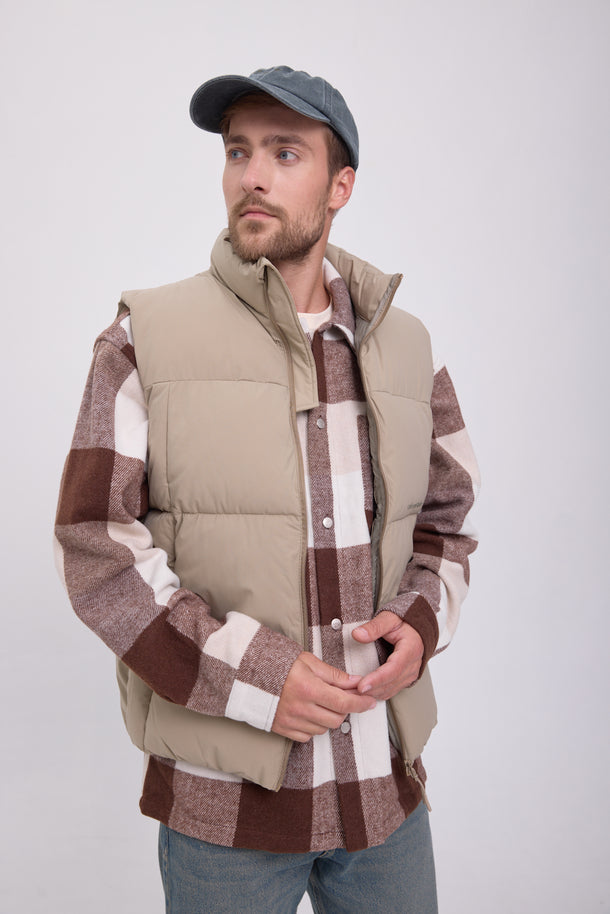 Product CHALECO PUFFER VESTERBRO - Silver Sage - Image 1