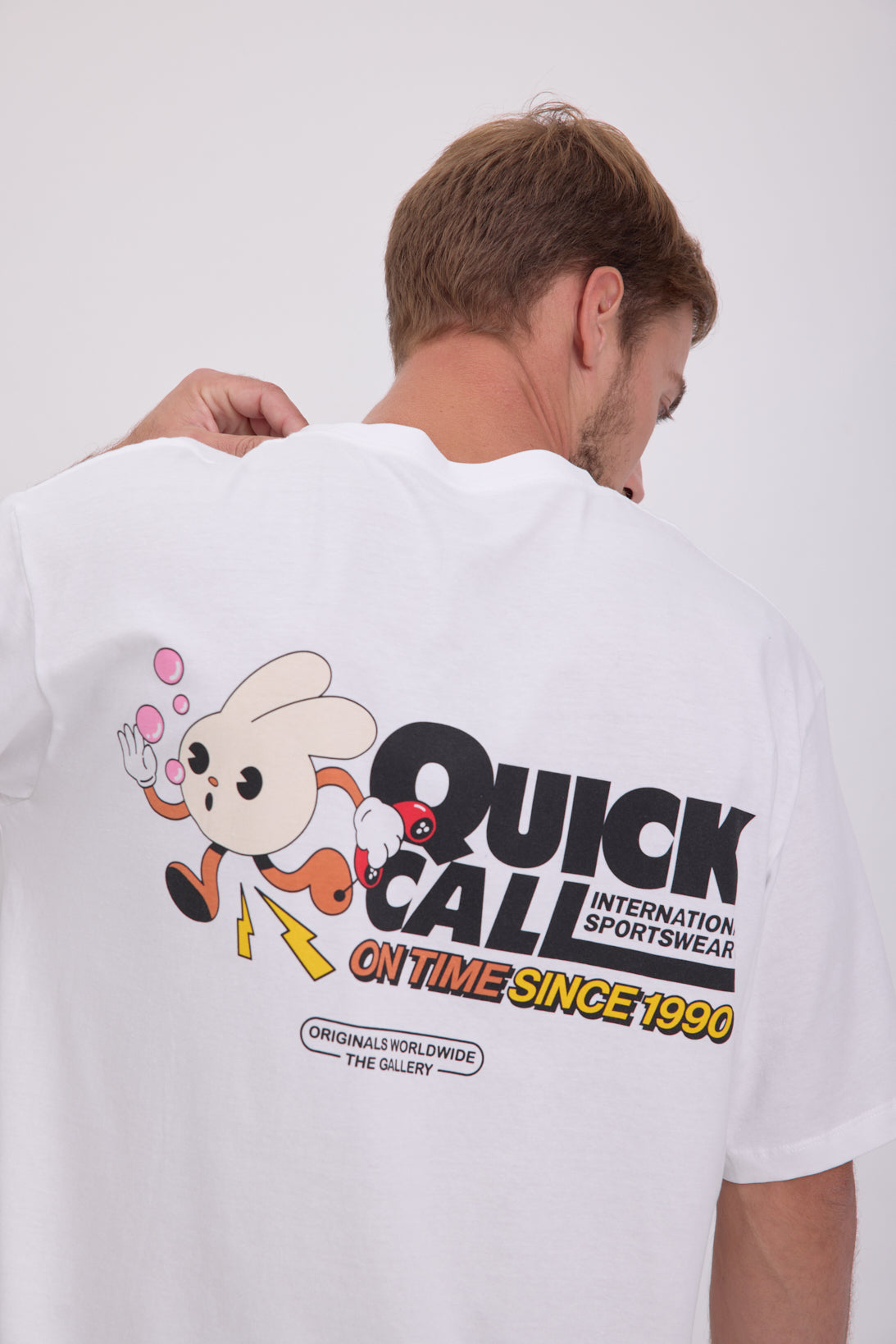 POLERA SALON - Bright White Print:RUNNING RABBIT