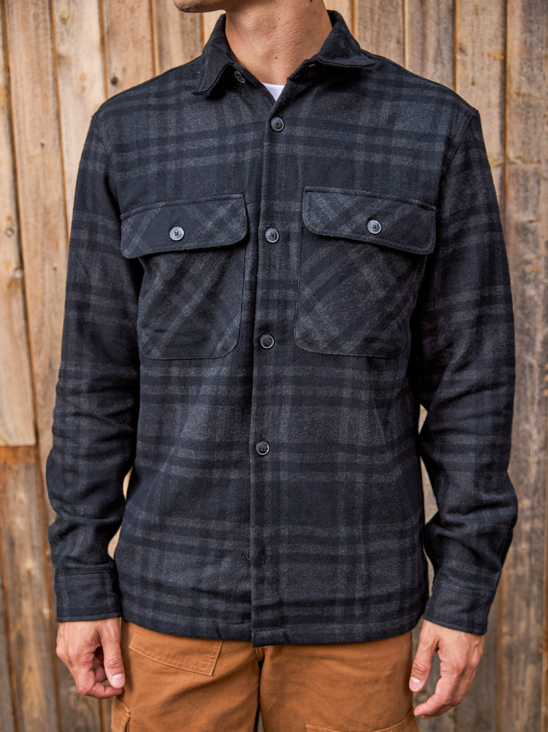 SOBRECAMISA RAYMOND - Black Beauty Fit:COMFORT FIT