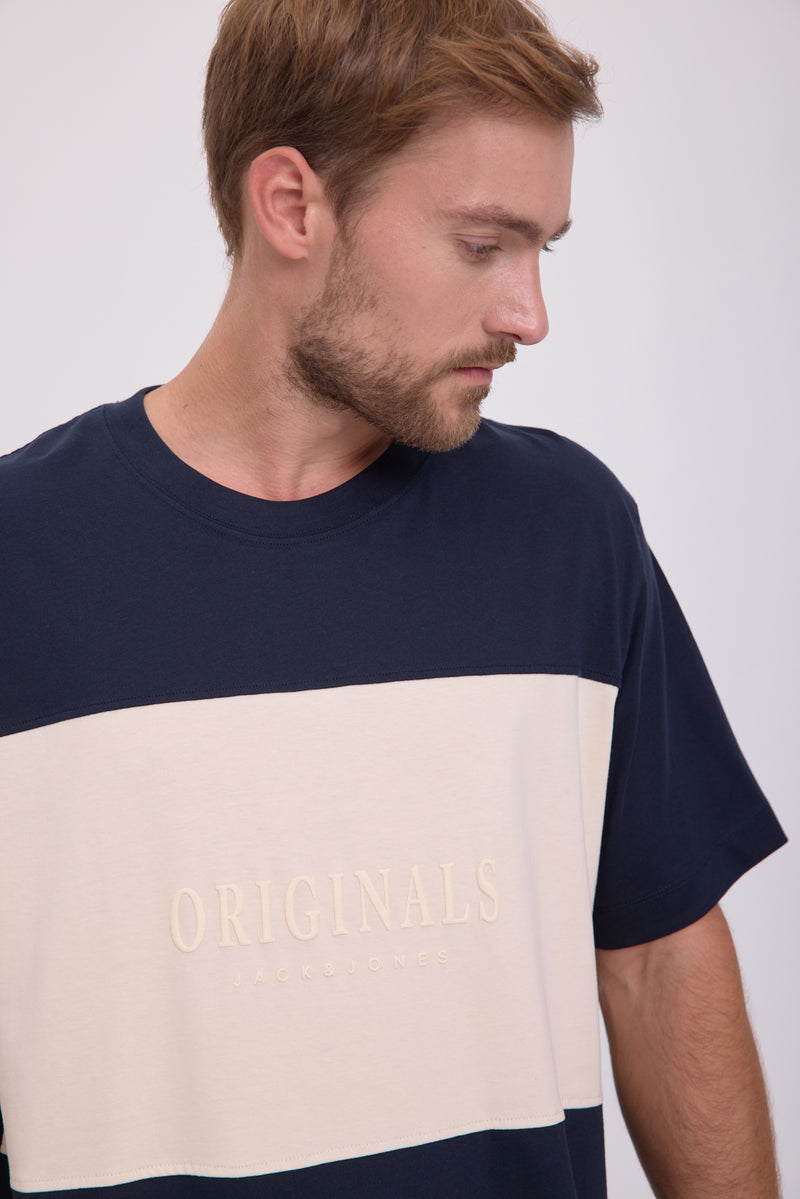 POLERA FREDERIKSBERG MARGATE - Sky Captain Detail:ANTIQUE WHITE BLOCKING