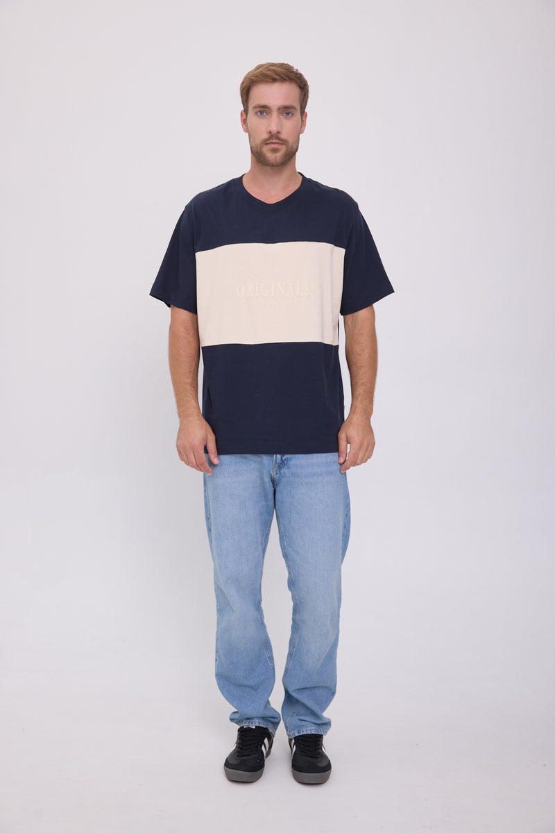 POLERA FREDERIKSBERG MARGATE - Sky Captain Detail:ANTIQUE WHITE BLOCKING