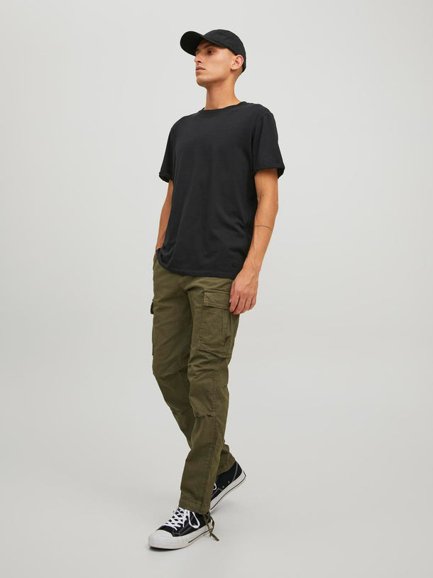 Product PANTALÓN CARGO TIRO MEDIO TUCKER - Olive Night Detail:SOLID - Image 9