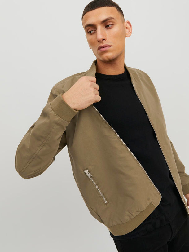 Product CHAQUETA RUSH BOMBER - Dusky Green - Image 6