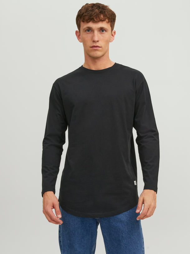 Product POLERA NOA - Black Fit:RELAXED - Image 3