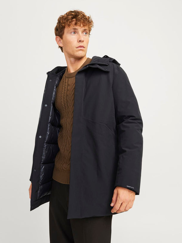 Product CHAQUETA KEEN - Black - Image 1