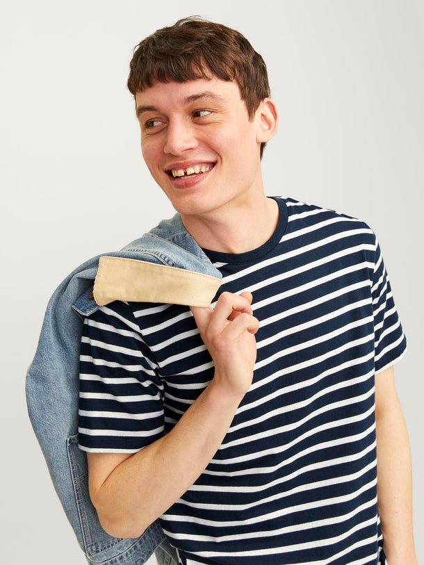 Product POLERA BÁSICA REGULAR MANGA CORTA ORGANIC - Navy Blazer Stripes:CLOUD DANCER - Image 11