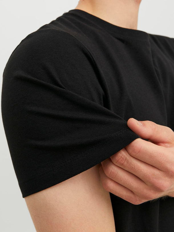 Product POLERA NOA - Black Fit:REG - Image 2