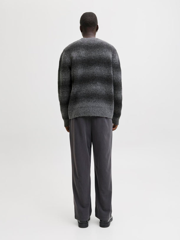 Product SWEATER RELAXED DE PUNTO TYLER - Dark Grey Melange - Image 4