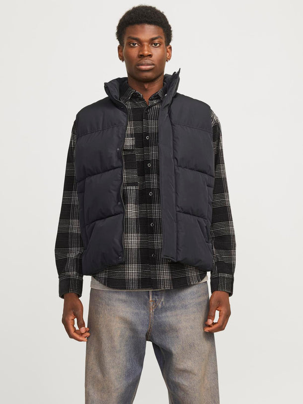 Product CHALECO BRADLEY - Black - Image 6