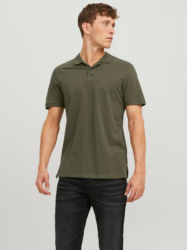 Product POLERA POLO BASIC-Olive Night Detail:SLIM FIT - Image 1