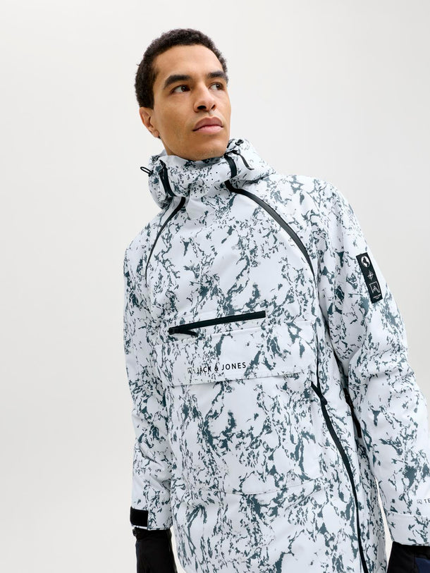 Product SKI CHAQUETA ANORAK TÉCNICA ARENNE-Bering Sea Detail:AOP - JJ BRANDING - Image 4