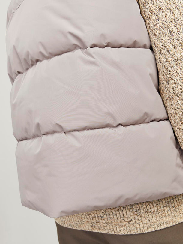 Product CHALECO BRADLEY - Atmosphere - Image 3