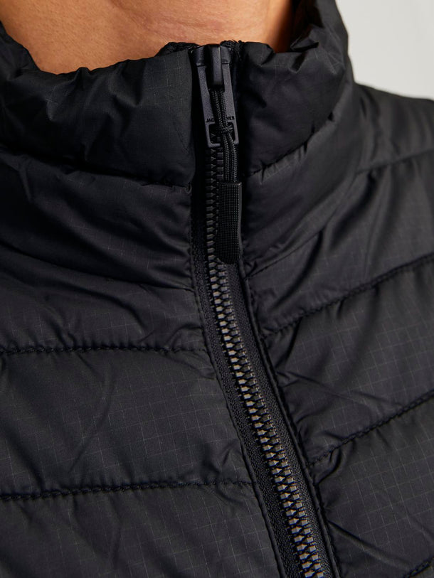 Product CHALECO PUFFER STATE - Black - Image 3