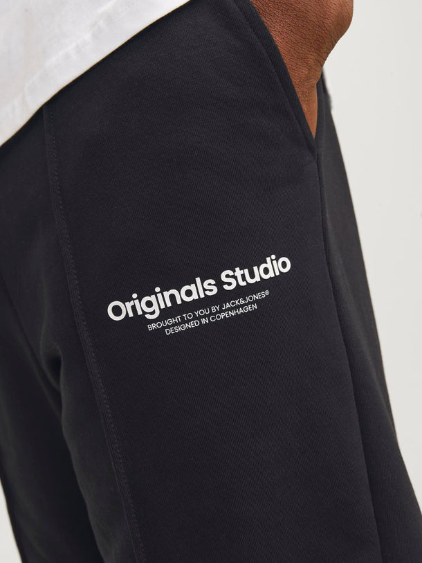 Product SHORT JOGGING RELAXED VESTERBRO KANE - Black - Image 4