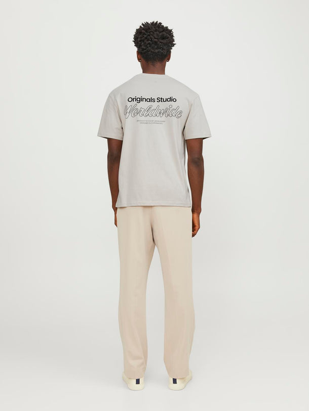 Product POLERA RELAXED MANGA CORTA VESTERBRO - Moonbeam Detail:SS24 - Image 4