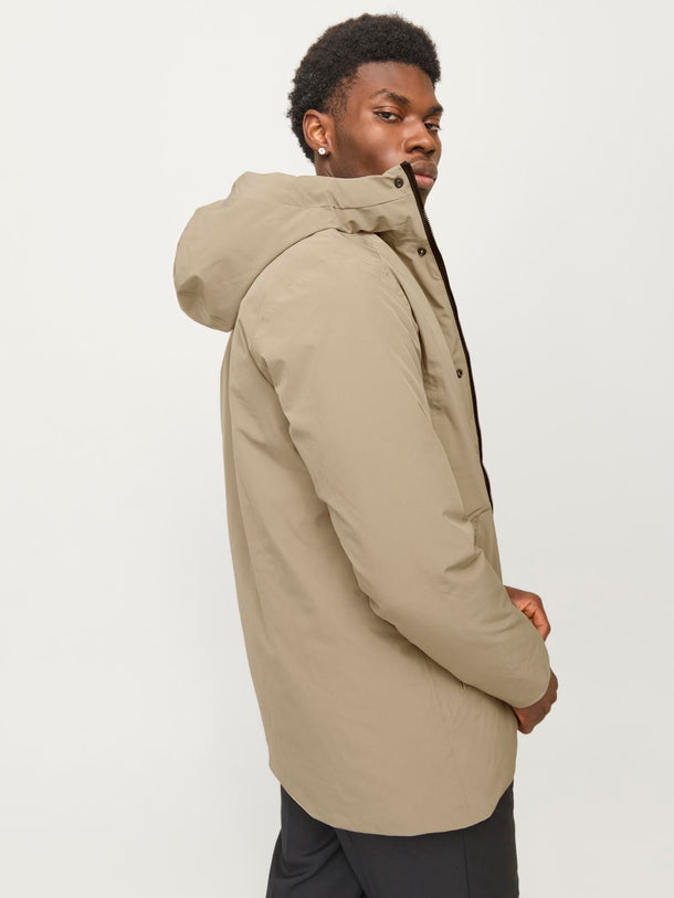 Product CHAQUETA KEEN - Weathered Teak - Image 4