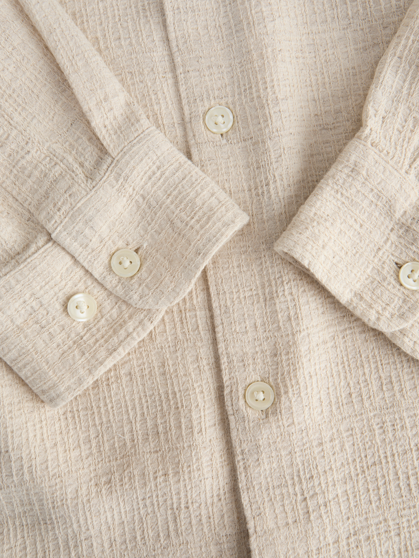 Product CAMISA RELAXED DE LINO JACQUARD LEO-Moonbeam - Image 2