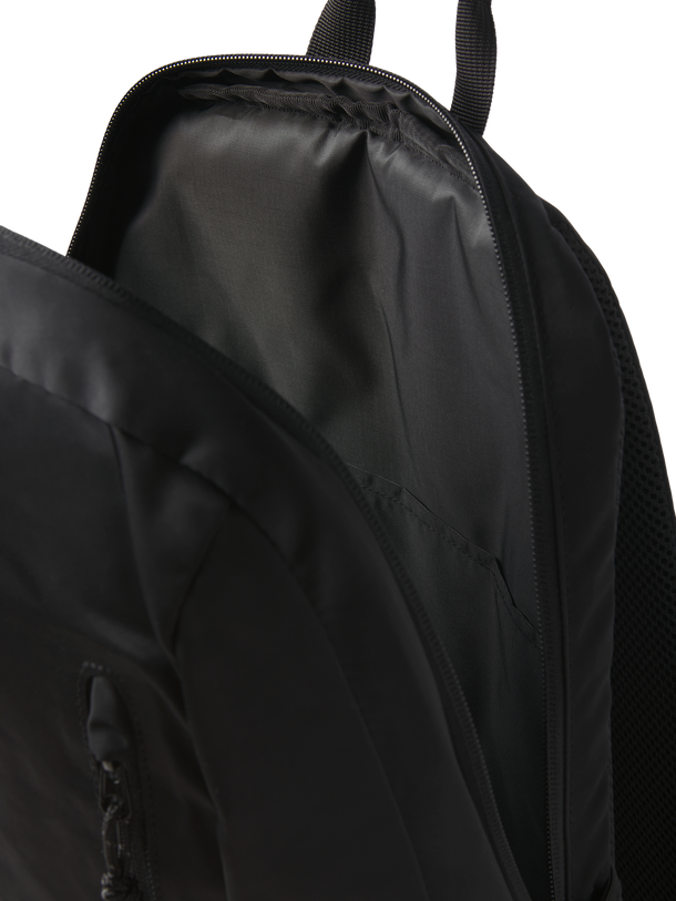 Product MOCHILA JEREMY - Black - Image 4