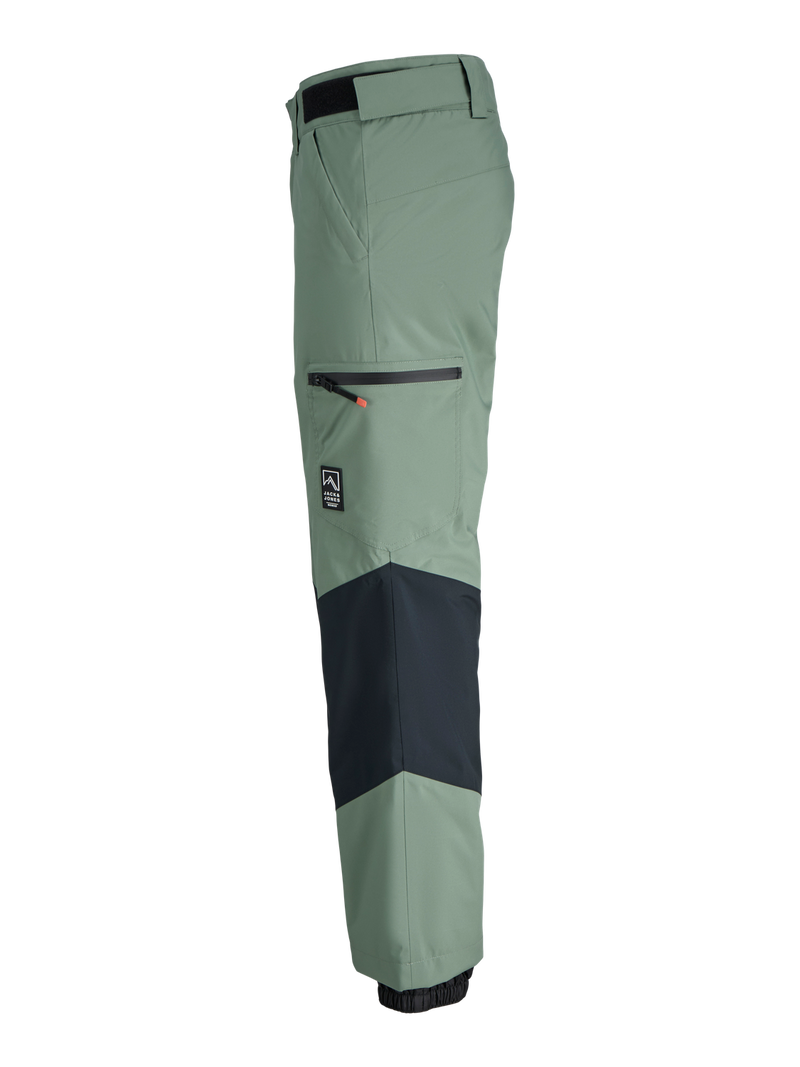 4848413