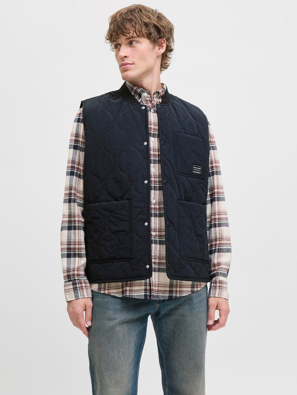 Product CHALECO LINER HERO-Black - Image 1